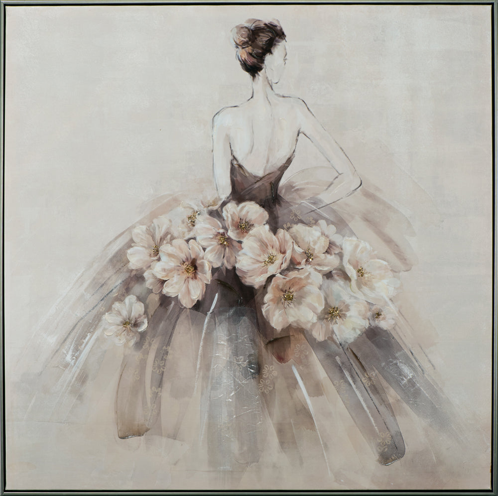 Dame im Ballkleid mit Blumen