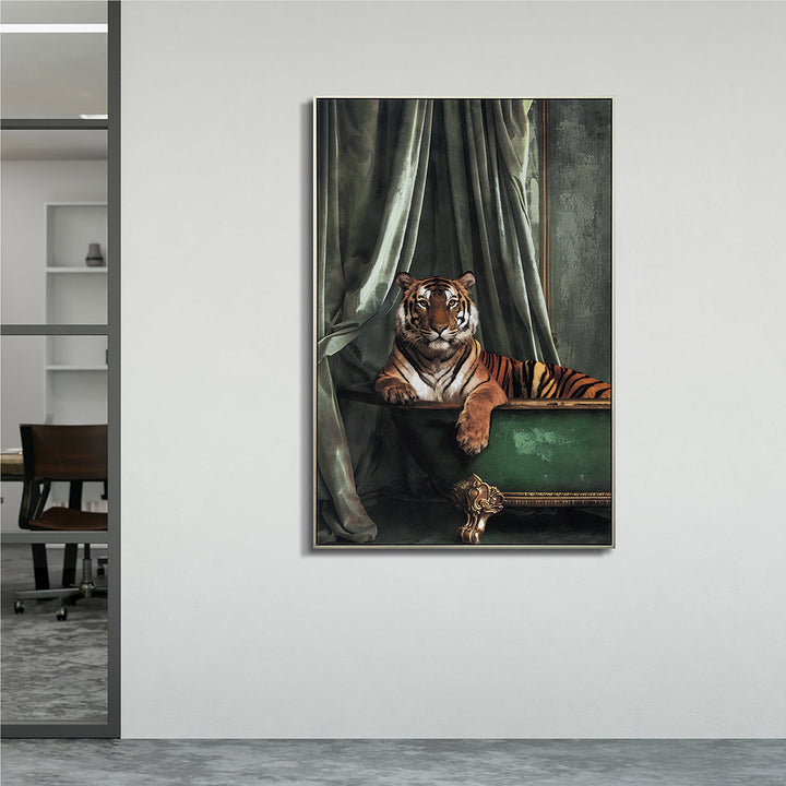 A Quiet Moment in the Jungle – Handveredelter Kunstdruck auf Leinwand