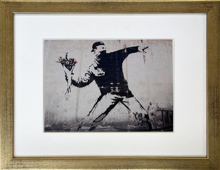 "Flower Thrower / Love is in the air | Blumenwerfer" - Banksy Miniprint