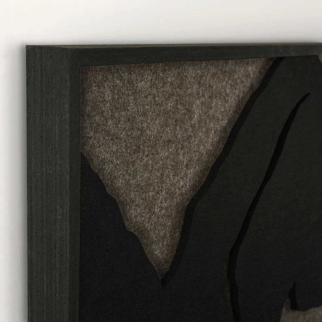 Silent Shadows 1 – Akustikbild aus Filz, Schwarz/Braun, Hochformat