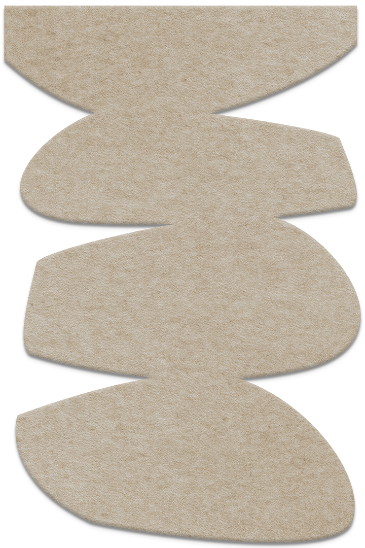 Stone Balance – Akustik-Skulptur aus Filz für die Wand, Hochformat