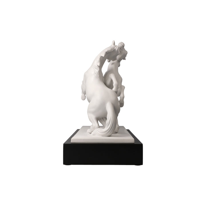 Studio 8 - Artiste et Alegria – Goebel
