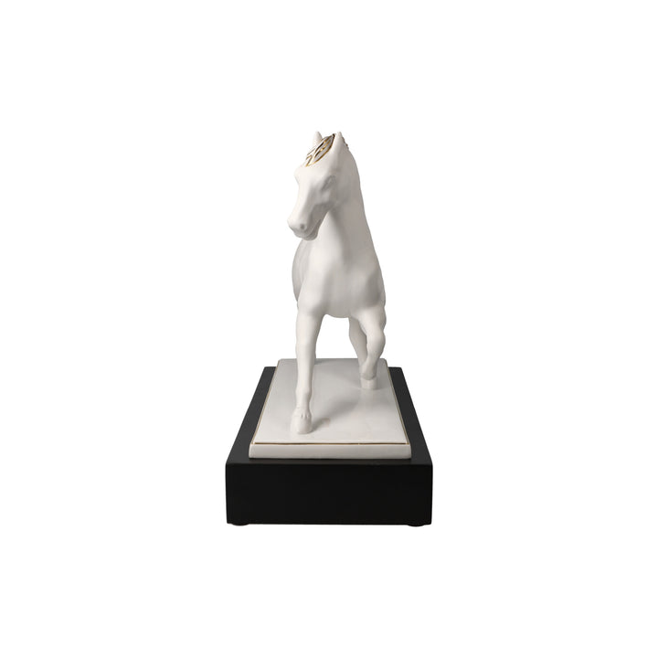 Studio 8 - Gracieux – Goebel