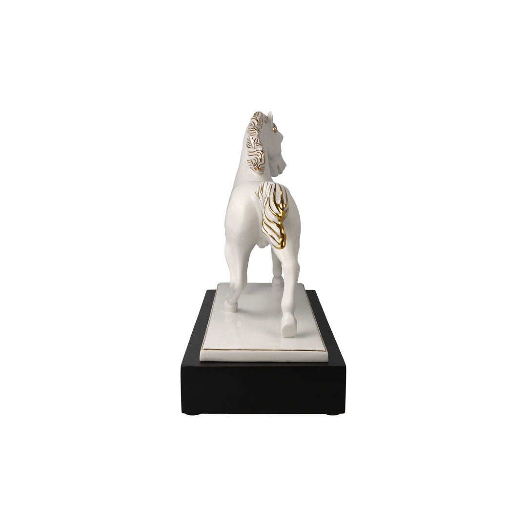 Studio 8 - Gracieux – Goebel