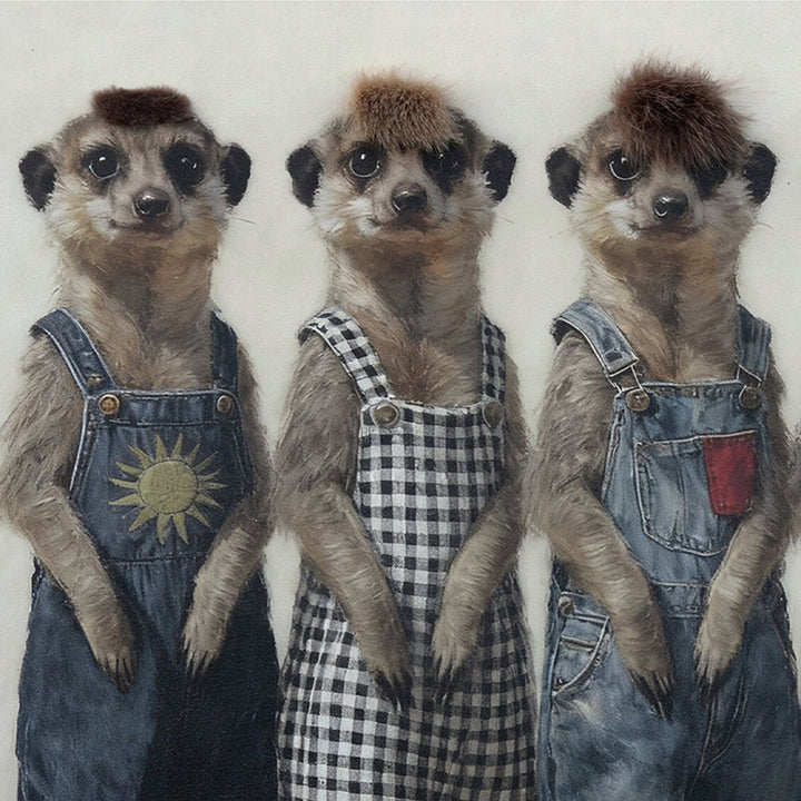 Kunstfell Erdmännchen Fashion Week – Gemälde mit Kunstfell-Applikationen