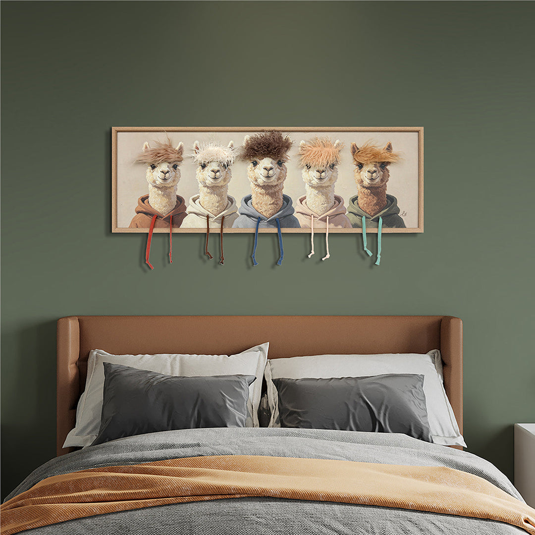 Kunstfell The Alpaca Crew – Gemälde mit Kunstfell-Applikationen