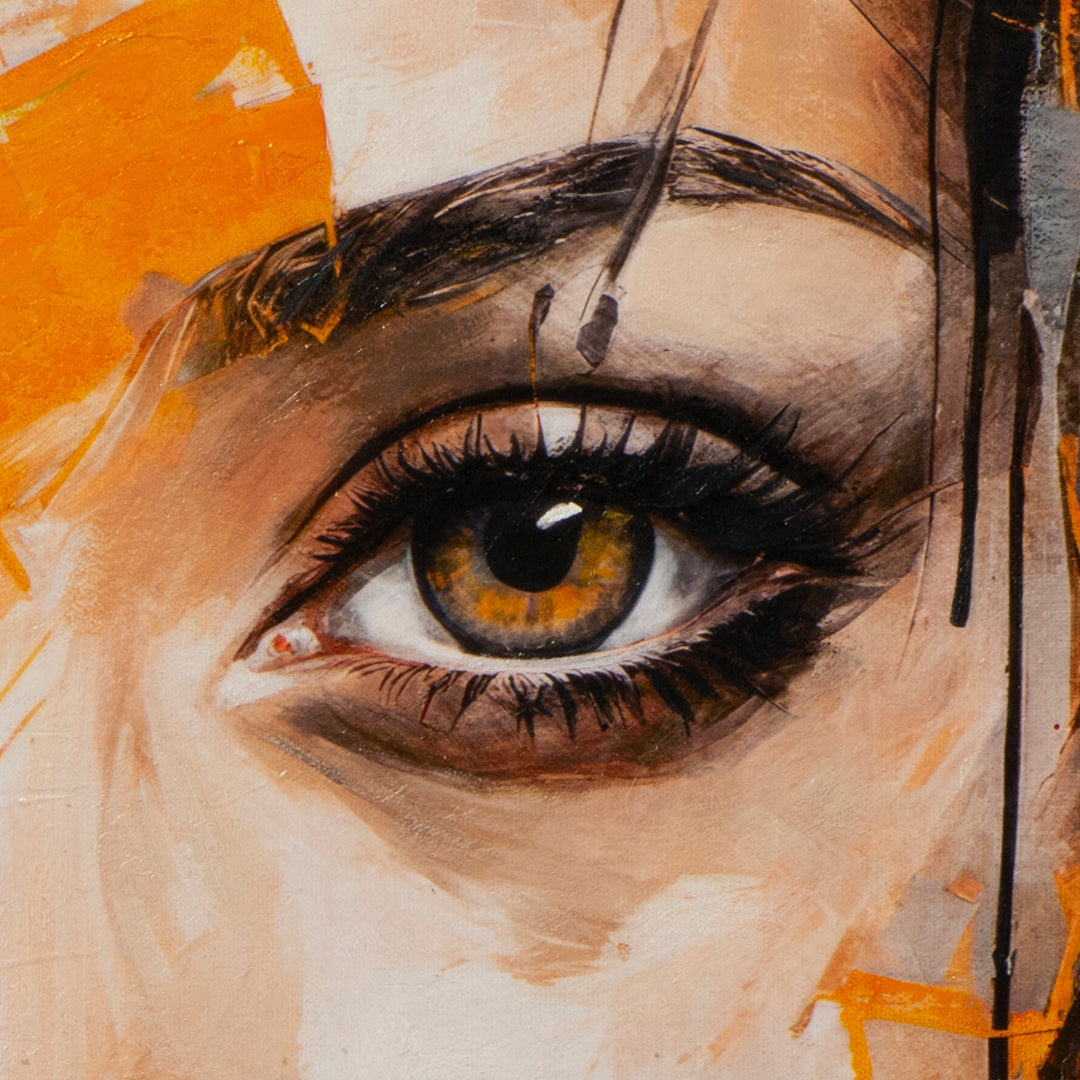 Brown eye girl