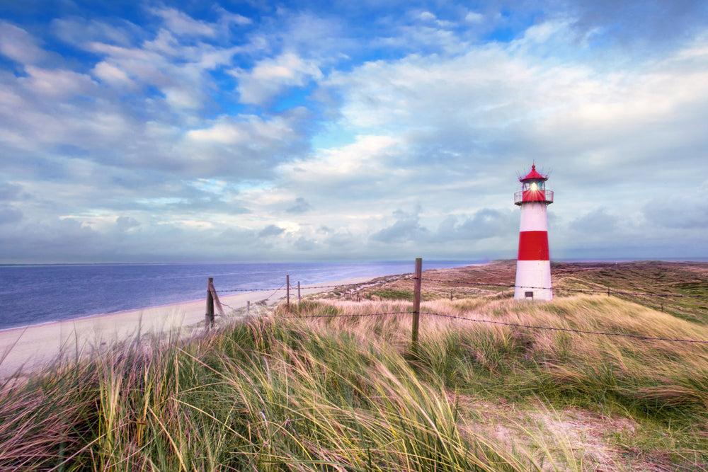 Akustikbild Slim Leuchtturm Sylt, List Ost 1 (80 x 120 cm) – Handveredelter Kunstdruck auf Leinwand