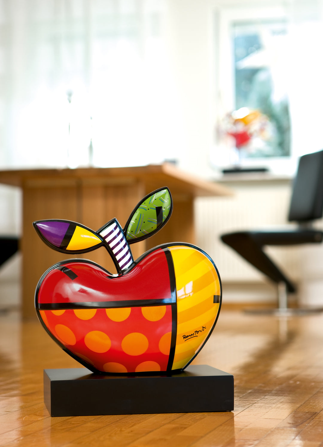 Romero Britto Big Apple – Goebel