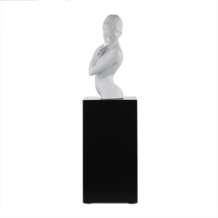 "Figur Fire in the Belly II" | Lana Frey - Figur weiß