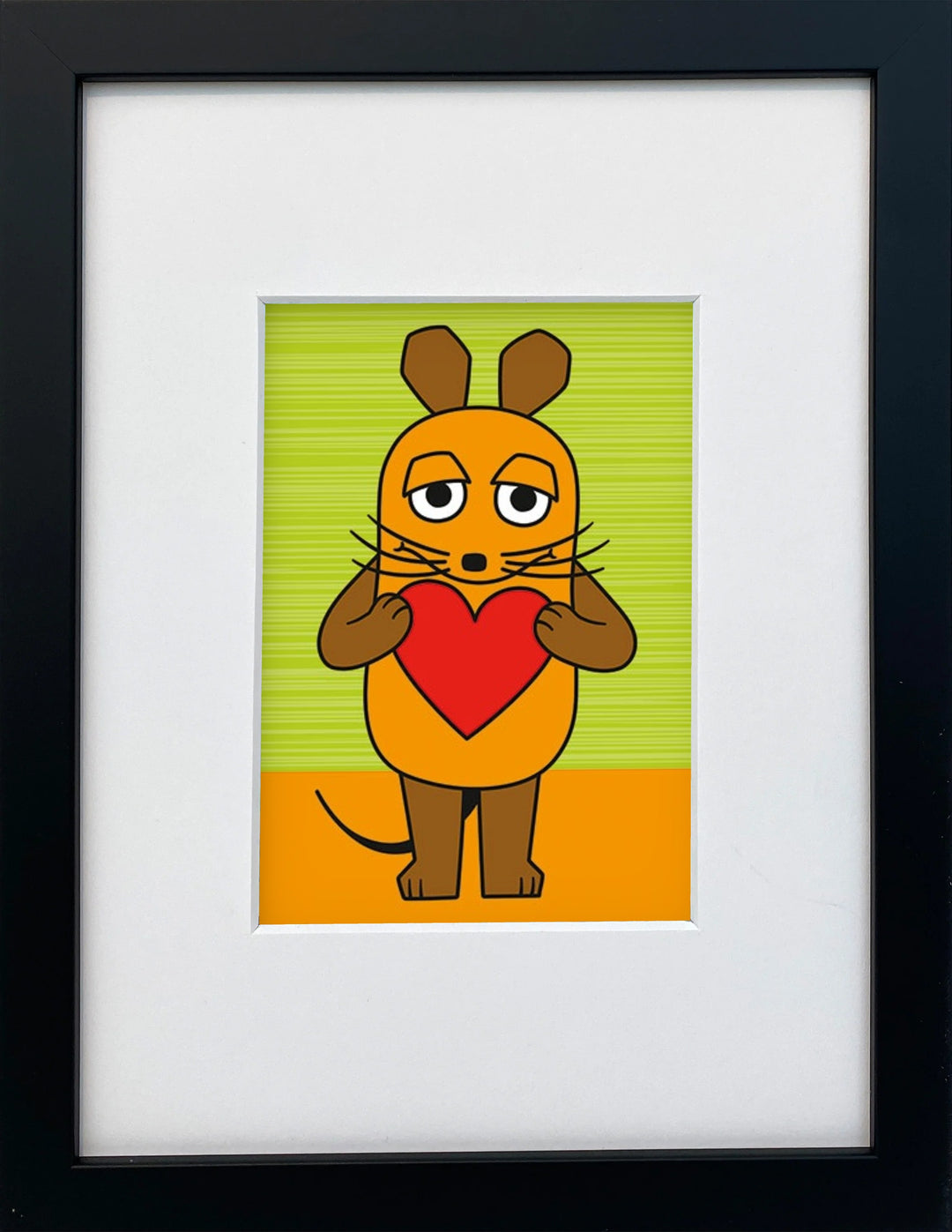 Die Maus „Maus mit Herz“ als gerahmter Miniprint im schwarzen Holzrahmen mit Passepartout