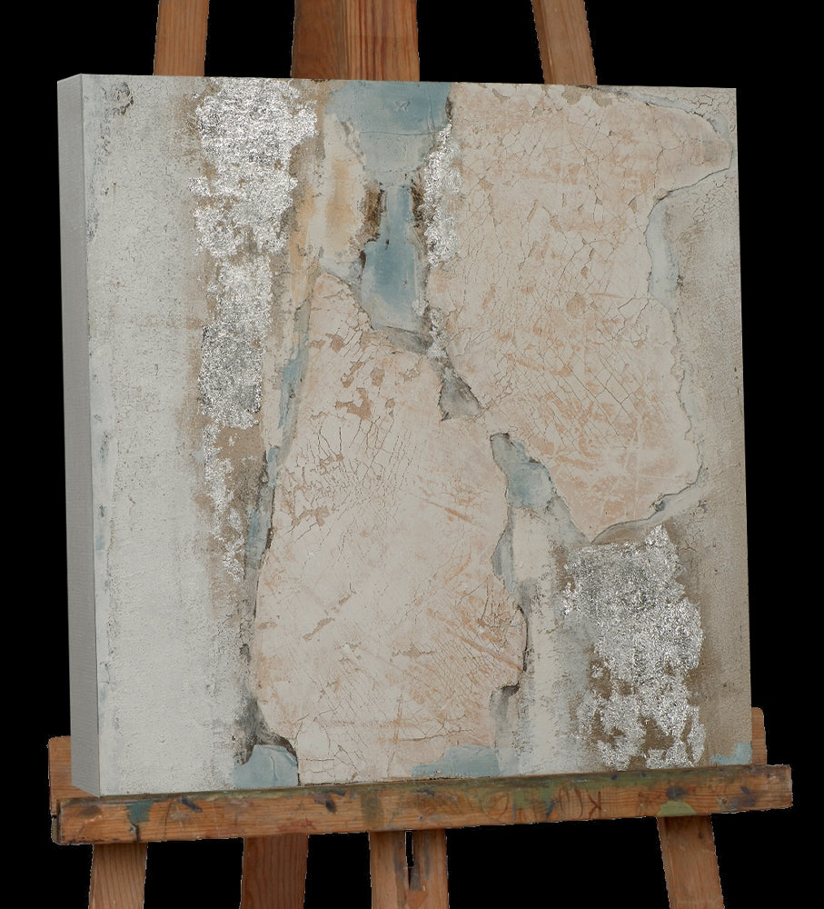 Facetten in Hellblau