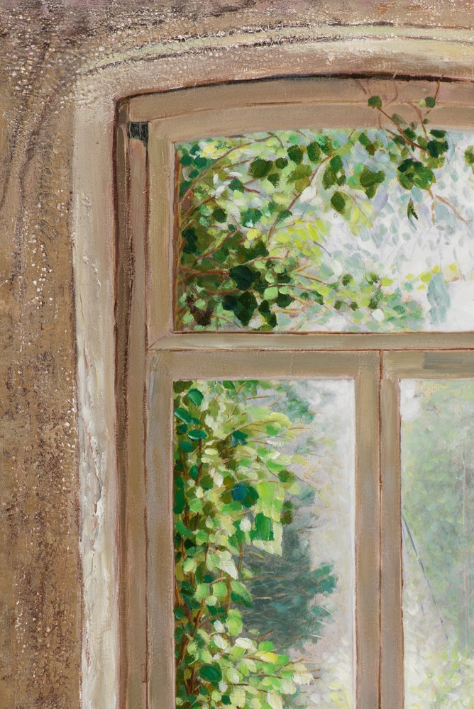 Altes überwuchertes Fenster